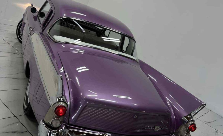 1958 Studebaker Silver Hawk