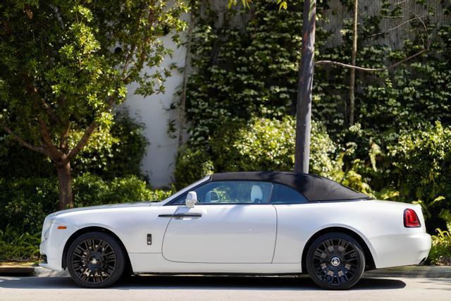 2016 Rolls-Royce Dawn Drophead Convertible