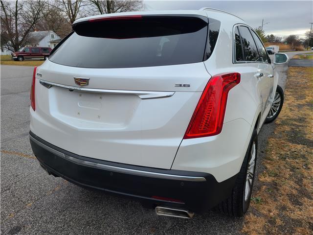 2017 Cadillac XT5 Luxury FWD