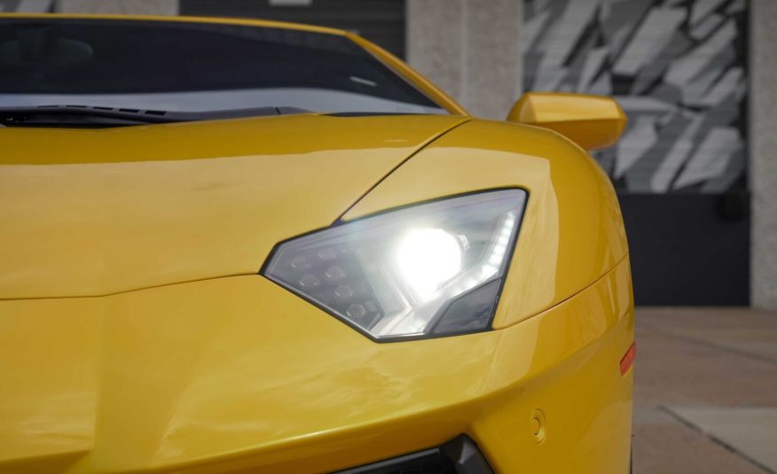 2012 Lamborghini Aventador LP 700-4