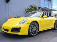 2017 YEL Porsche 911 Carrera 4S
