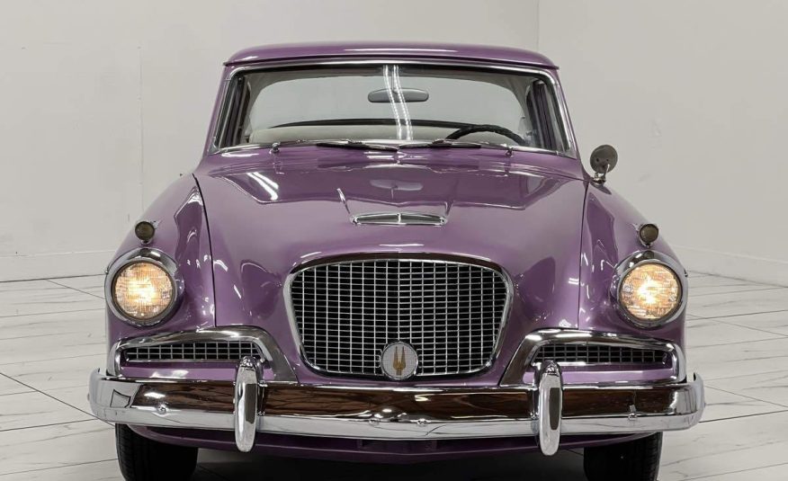 1958 Studebaker Silver Hawk