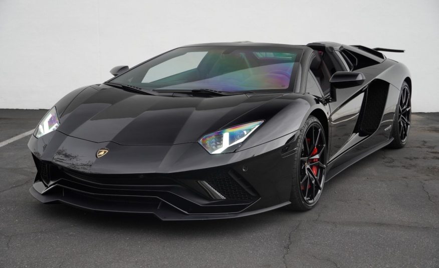 2019 Lamborghini Aventador LP 740-4 S