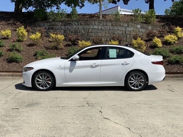 2022 Alfa Romeo Giulia Ti