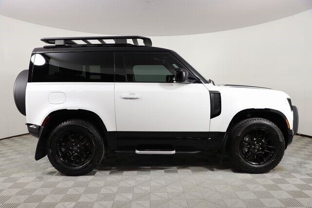 2023 Land Rover Defender X-Dynamic SE