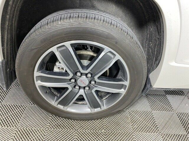 2019 GMC Acadia Denali 40039 Miles White Frost Tricoat 4D Sport Utility 3.6L V6