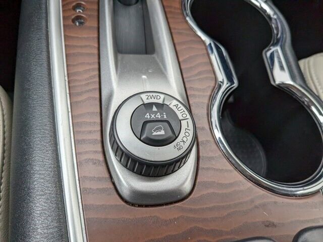 2020 Nissan Pathfinder Platinum