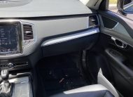 2022 Volvo XC90 T5 Momentum