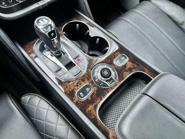 2017 Bentley Bentayga W12 Sport Utility 4D