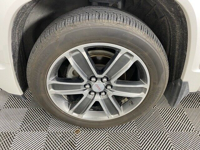 2019 GMC Acadia Denali 40039 Miles White Frost Tricoat 4D Sport Utility 3.6L V6