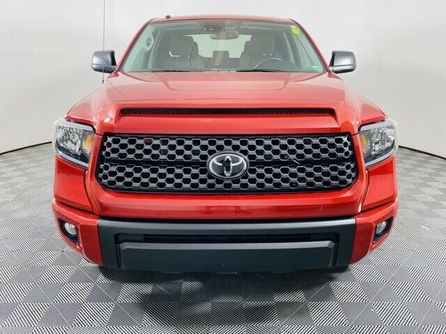2019 Toyota Tundra SR5 31825 Miles Barcelona Red Metallic 4D Double Cab 5.7L 8-C