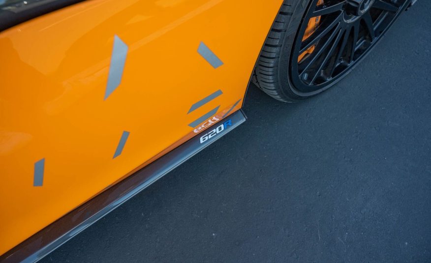 2020 McLaren 620R