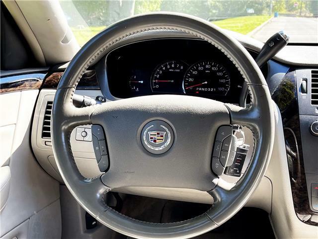 2010 Cadillac DTS Limousine