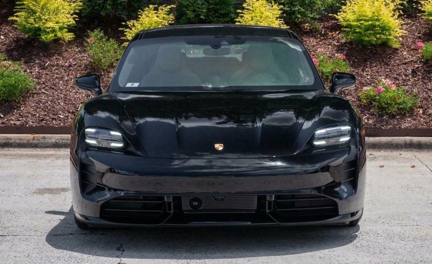 2020 Porsche Taycan Turbo