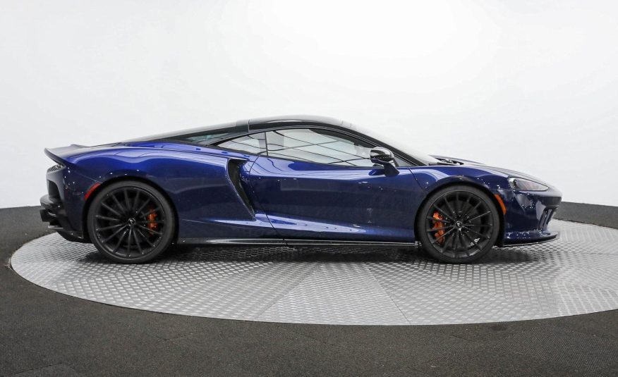 2022 McLaren GT Coupe