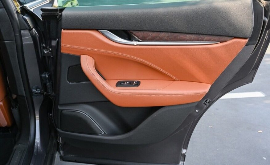 2022 Maserati Levante Modena