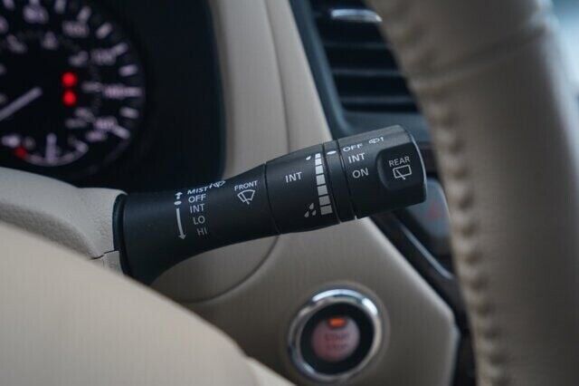 2014 Nissan Pathfinder SL 4×4 4dr SUV