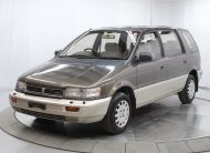 1992 Mitsubishi Chariot MX