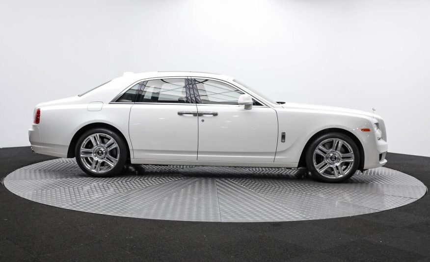 2018 Rolls-Royce Ghost Sedan