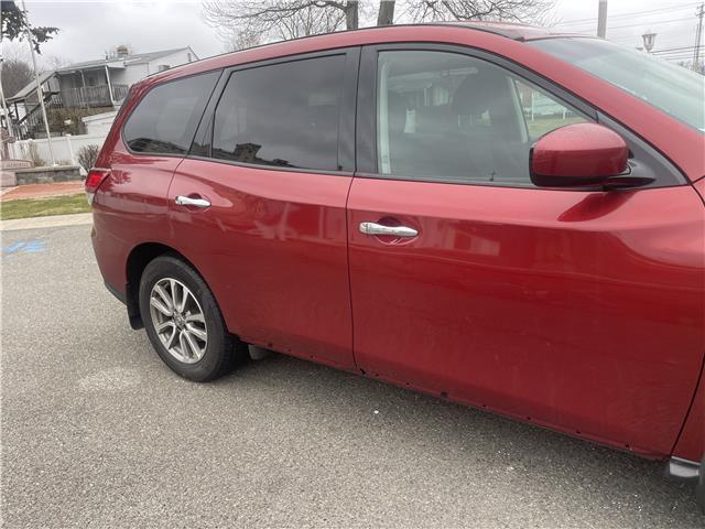 2014 Nissan Pathfinder S