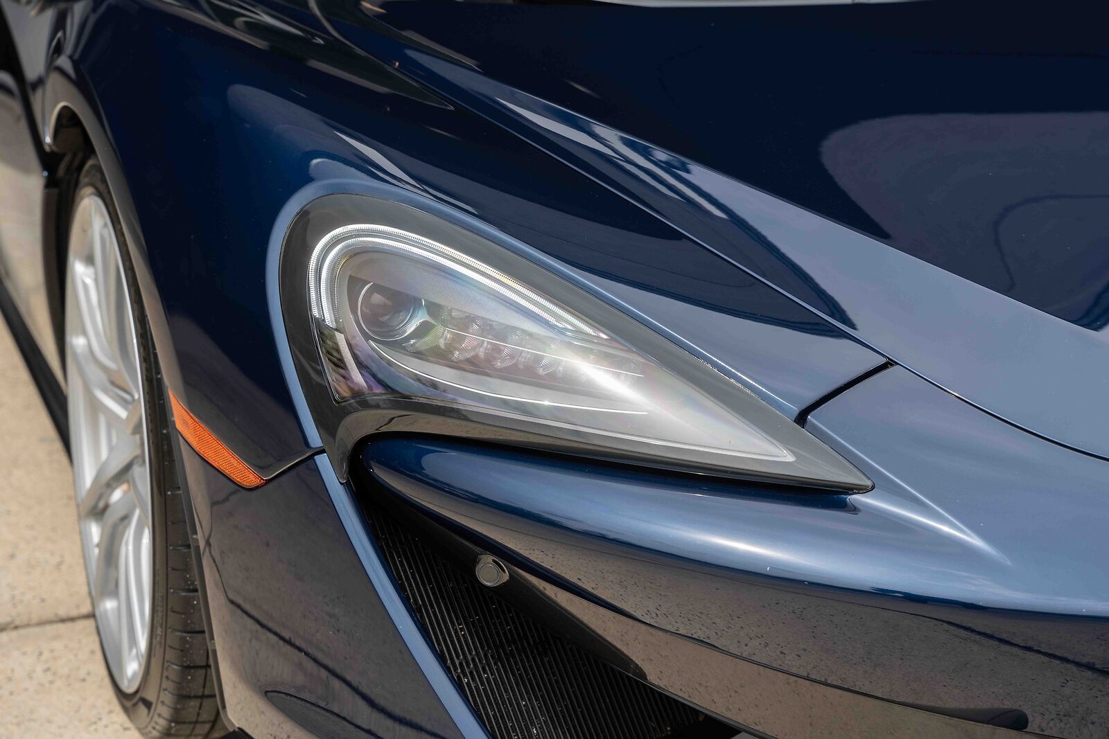2017 McLaren 570S