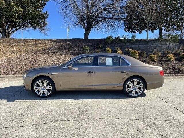 2018 Bentley Flying Spur V8