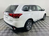 2019 Mitsubishi Outlander ES 52796 Miles Pearl White 4D Sport Utility I4 CVT