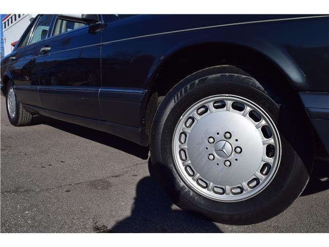 1989 Mercedes-Benz 500-Series 560SEL