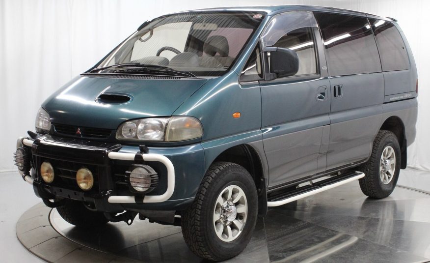 1994 Mitsubishi Delica Space Gear L400