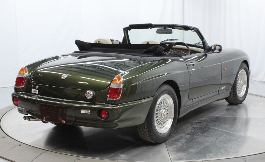 1995 Rover MG RV8