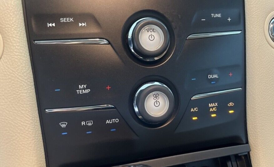 2015 Ford Taurus Limited