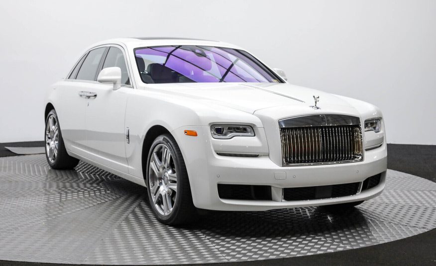 2018 Rolls-Royce Ghost Sedan