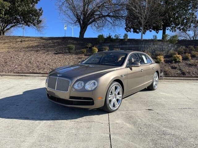 2018 Bentley Flying Spur V8