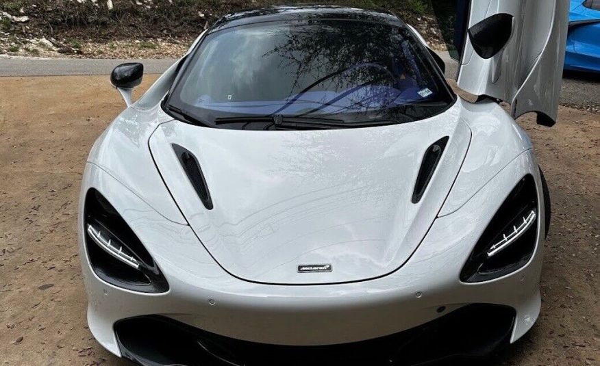 2022 McLaren 720S Spider Performance