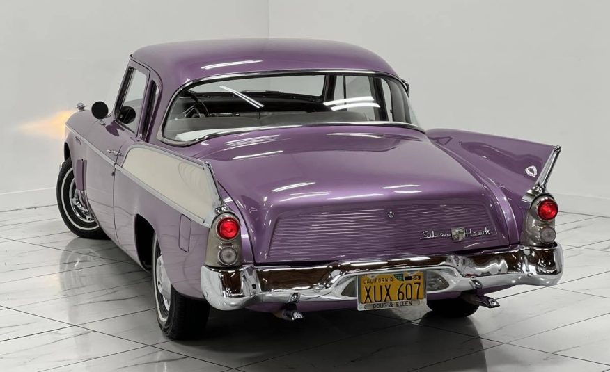 1958 Studebaker Silver Hawk