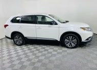 2019 Mitsubishi Outlander ES 52796 Miles Pearl White 4D Sport Utility I4 CVT