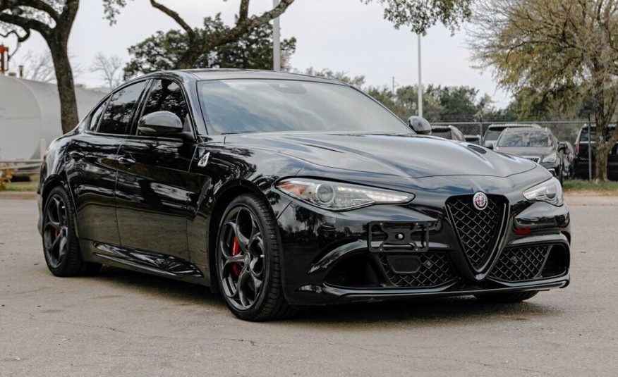 2021 Alfa Romeo Giulia Quadrifoglio