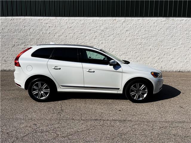 2017 Volvo XC60 Inscription