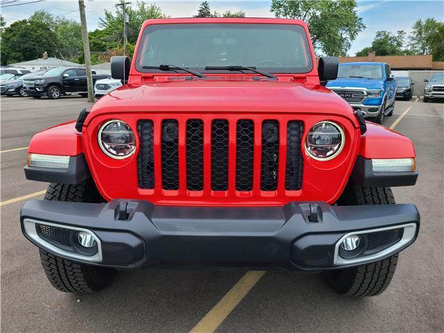 2020 RED Jeep Wrangler Sahara