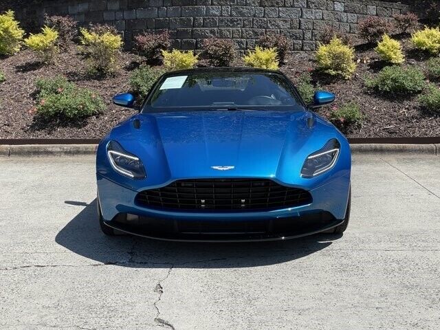 2019 Aston Martin DB11 V8