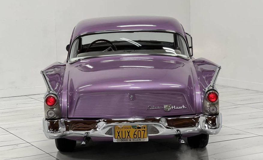 1958 Studebaker Silver Hawk