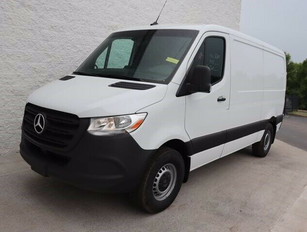 2021 Mercedes-Benz Sprinter 2500 Standard Roof I4 Gas 144 RWD