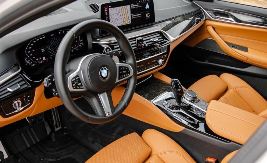 2022 BMW 5-Series 540i