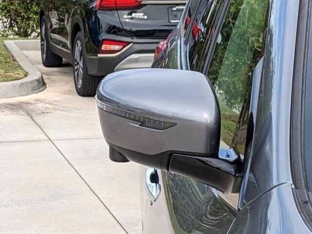 2020 Nissan Pathfinder Platinum