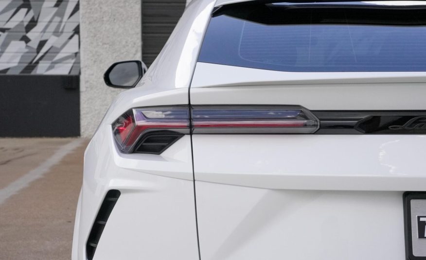 2020 Lamborghini Urus