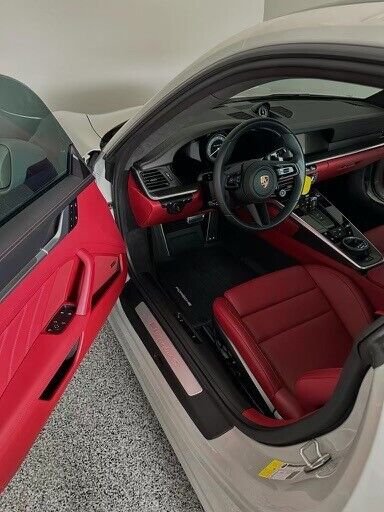 2022 Porsche 911 Turbo S