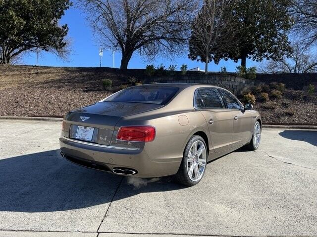 2018 Bentley Flying Spur V8