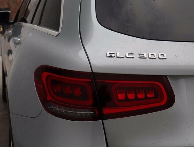 2021 Mercedes-Benz GLC GLC 300