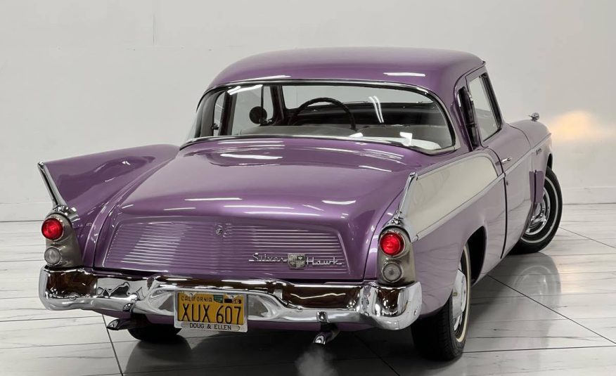 1958 Studebaker Silver Hawk