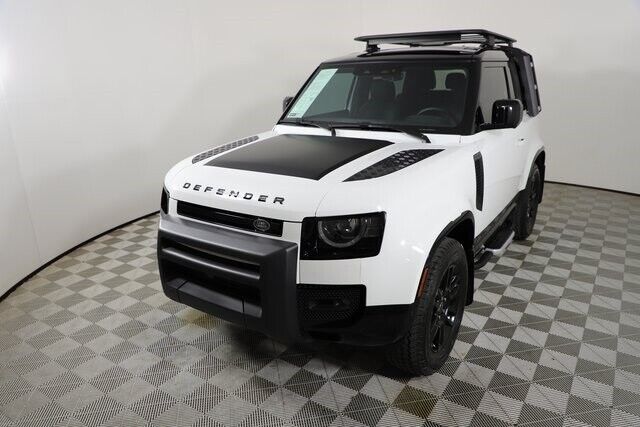 2023 Land Rover Defender X-Dynamic SE